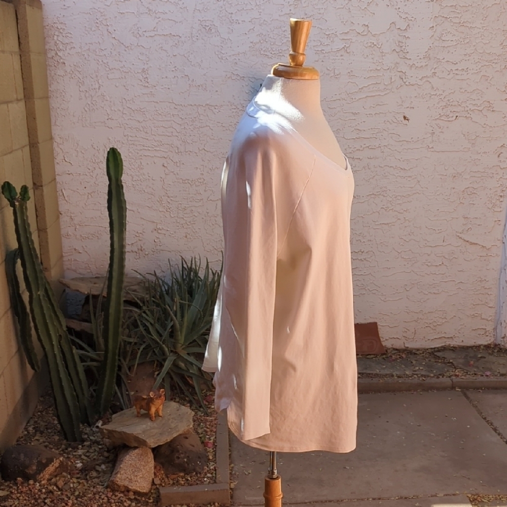 Isaac Mizrahi White Long-Sleeve Scoop Neck Top - Picture 3 of 4